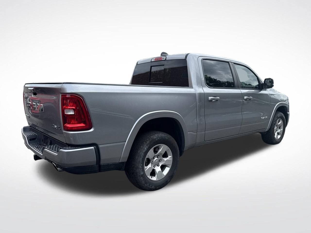 Used 2025 RAM 1500 Big Horn AWD/4WD image 4
