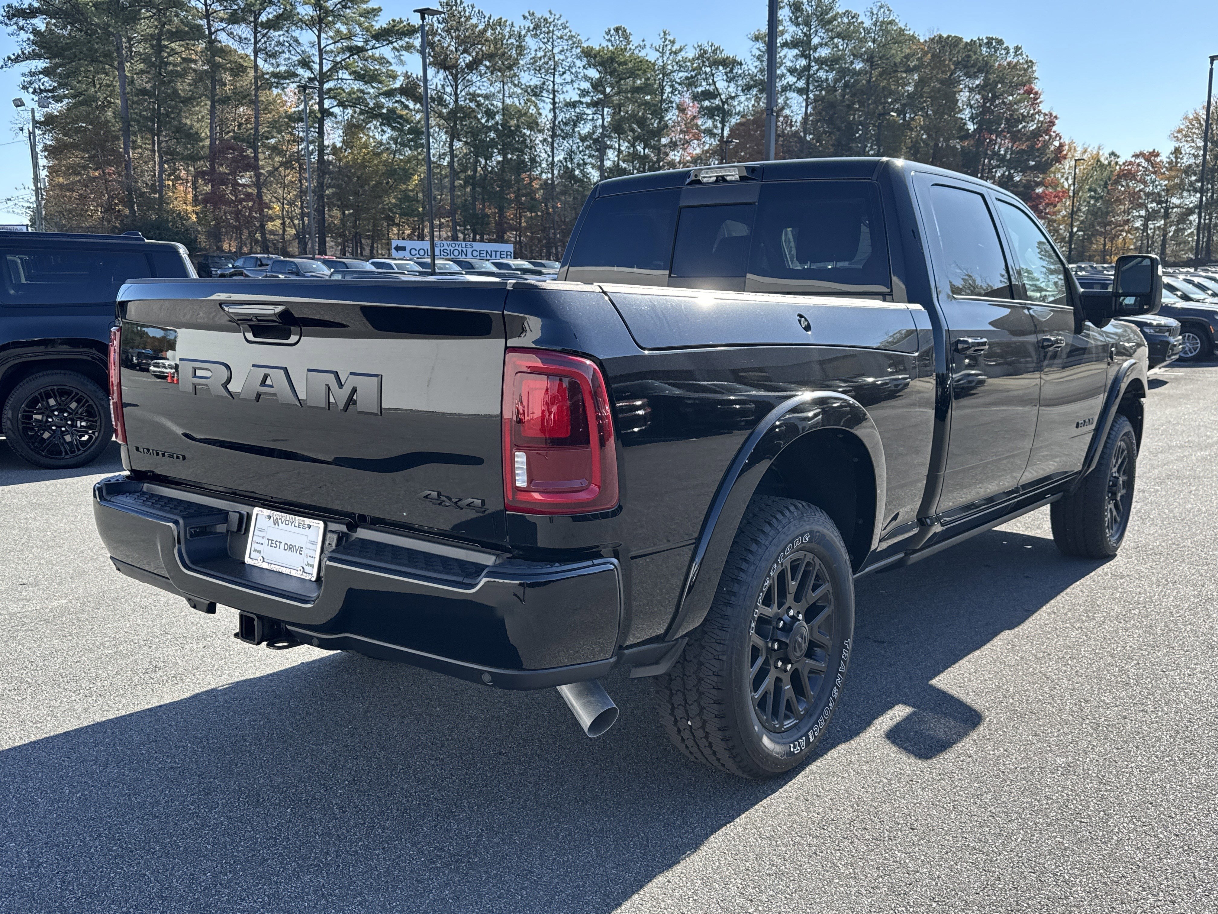 Used 2025 RAM 2500 Limited image 8