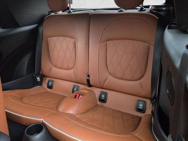 Used 2023 MINI Cooper S w/ Signature Upholstery Package FWD image 17