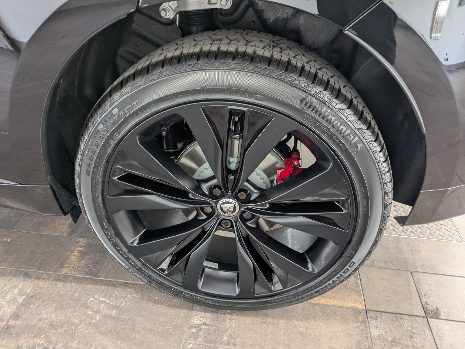 New 2026 Jaguar F-PACE R-Dynamic S image 14