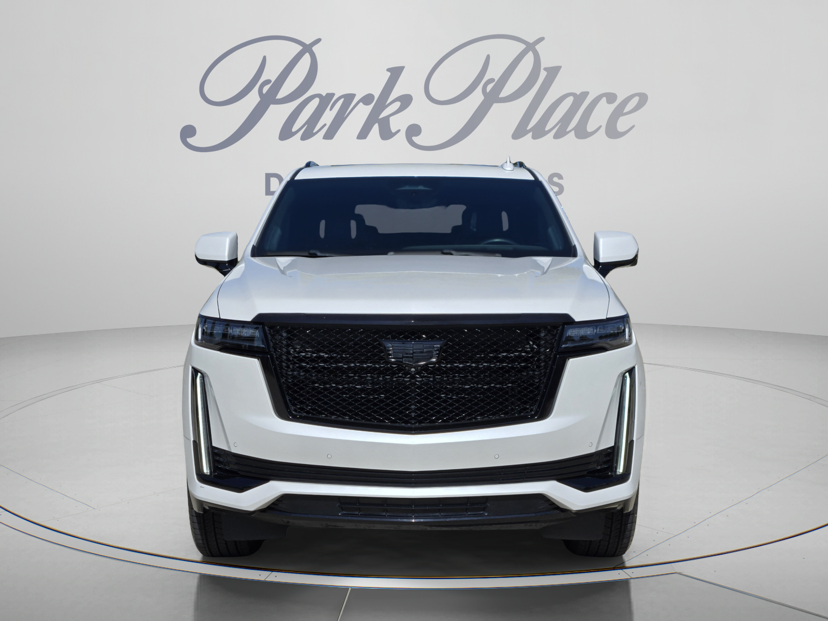 Used 2023 Cadillac Escalade Sport Platinum w/ LPO, Floor Liner Package AWD/4WD image 8