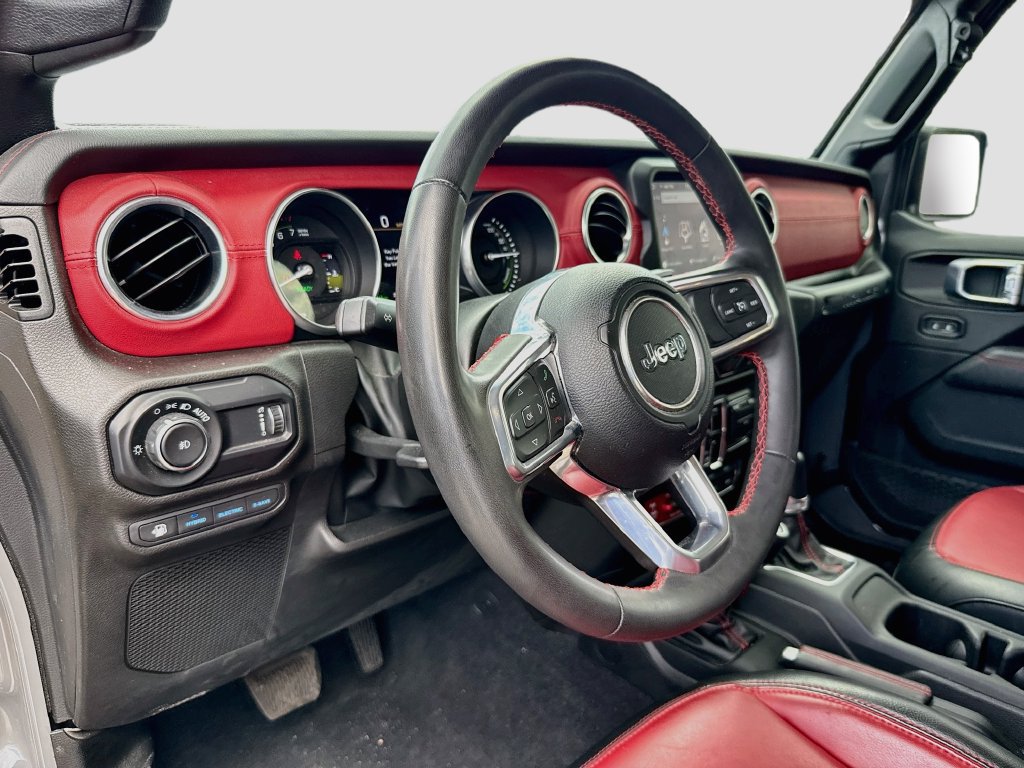 Used 2023 Jeep Wrangler Unlimited Rubicon 4xe AWD/4WD image 10