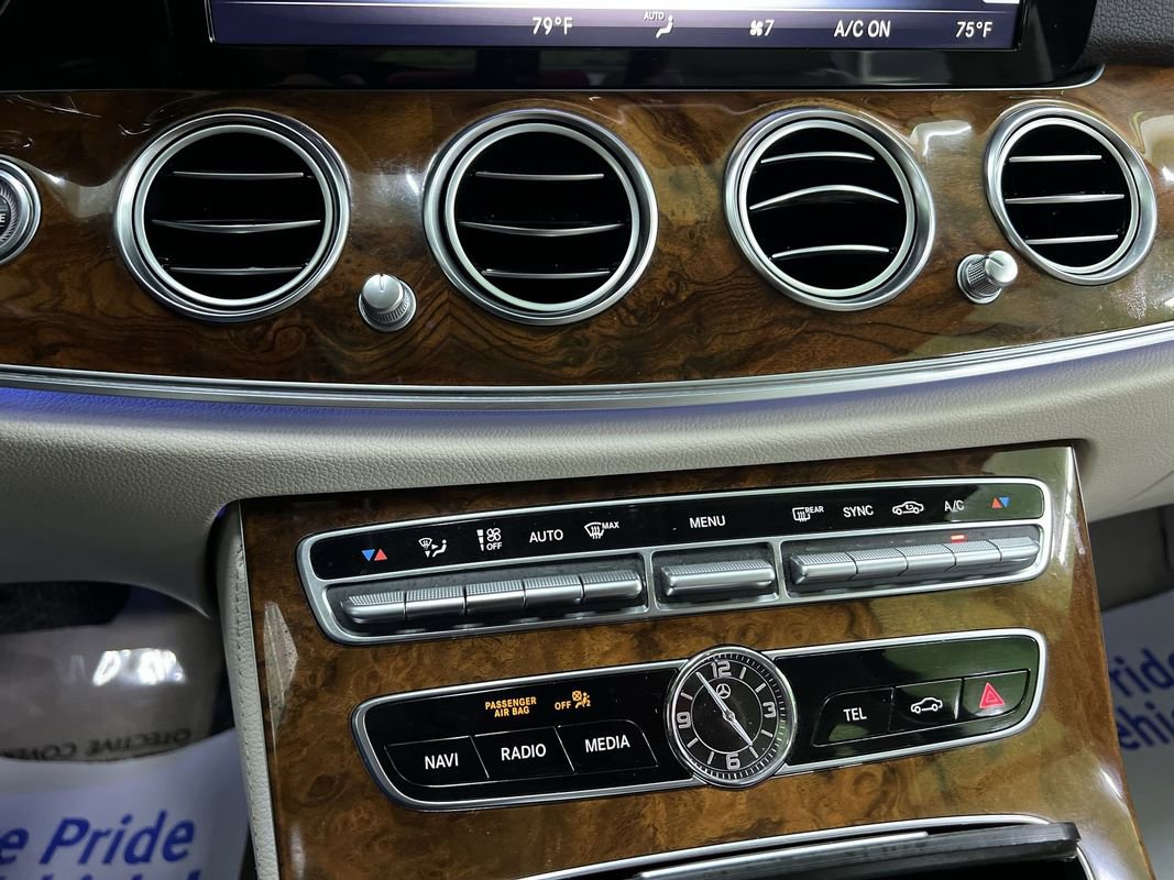 Used 2019 Mercedes-Benz E 300 4MATIC image 24