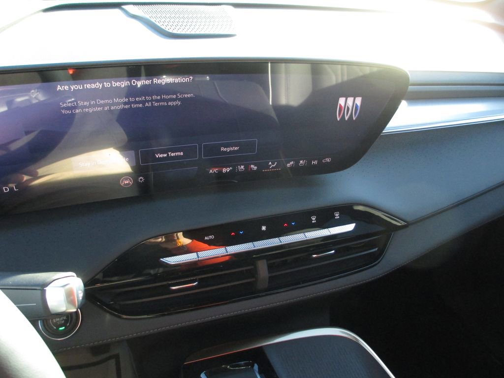 Used 2026 Buick Enclave Avenir w/ Super Cruise Package image 28