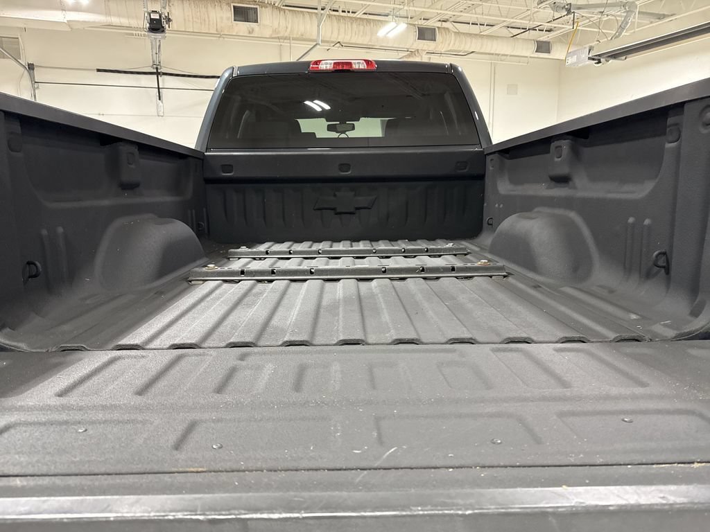 Used 2017 Chevrolet Silverado 2500 W/T AWD/4WD image 23