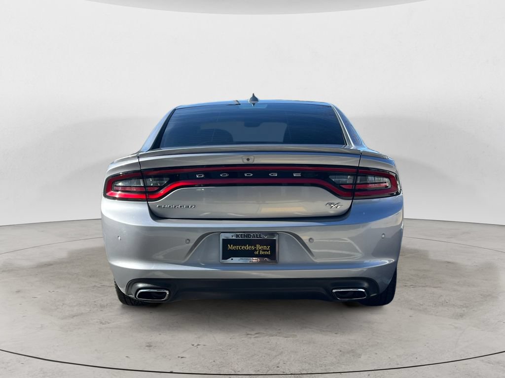 Used 2018 Dodge Charger R/T RWD image 4