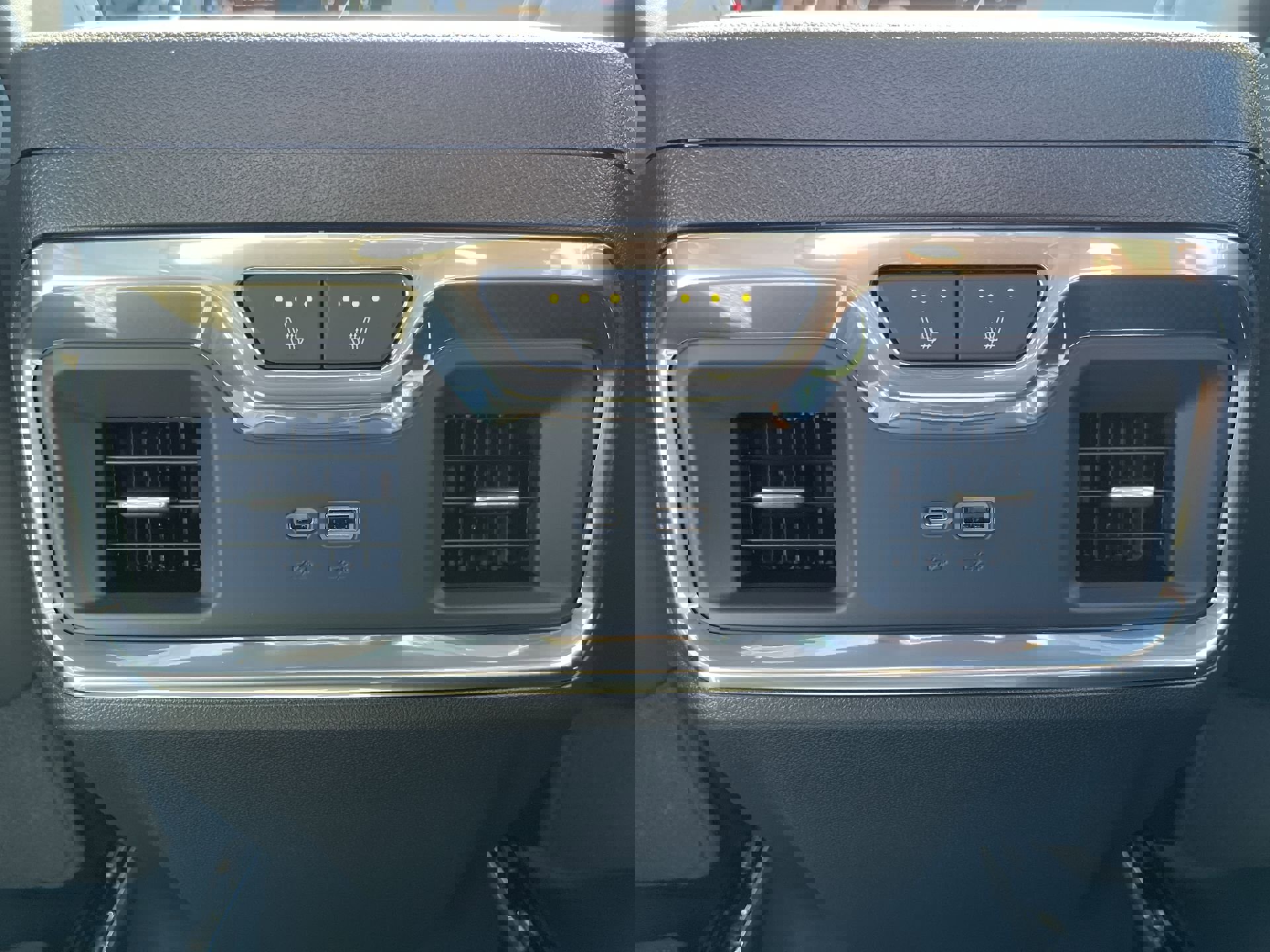 New 2025 GMC Sierra 3500 Denali Ultimate image 58