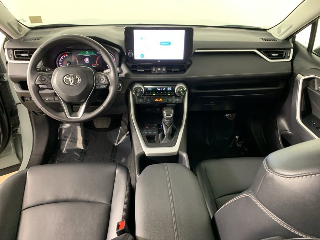 Used 2023 Toyota RAV4 XLE Premium AWD/4WD image 36