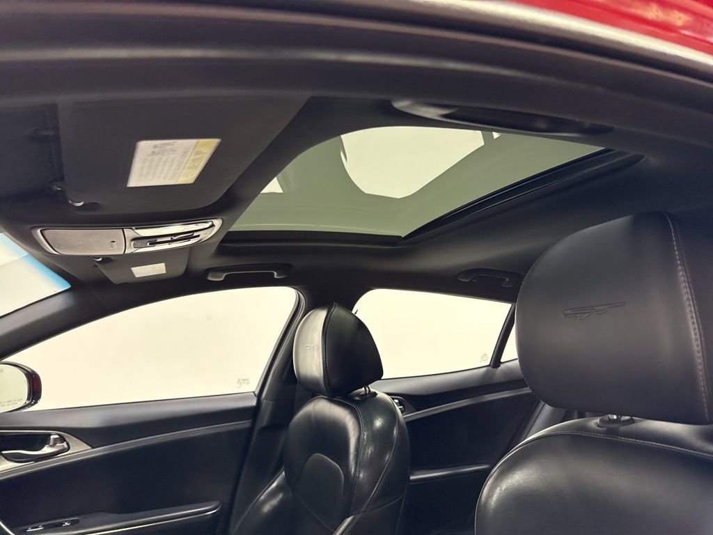 Used 2020 Kia Stinger GT2 AWD/4WD image 33