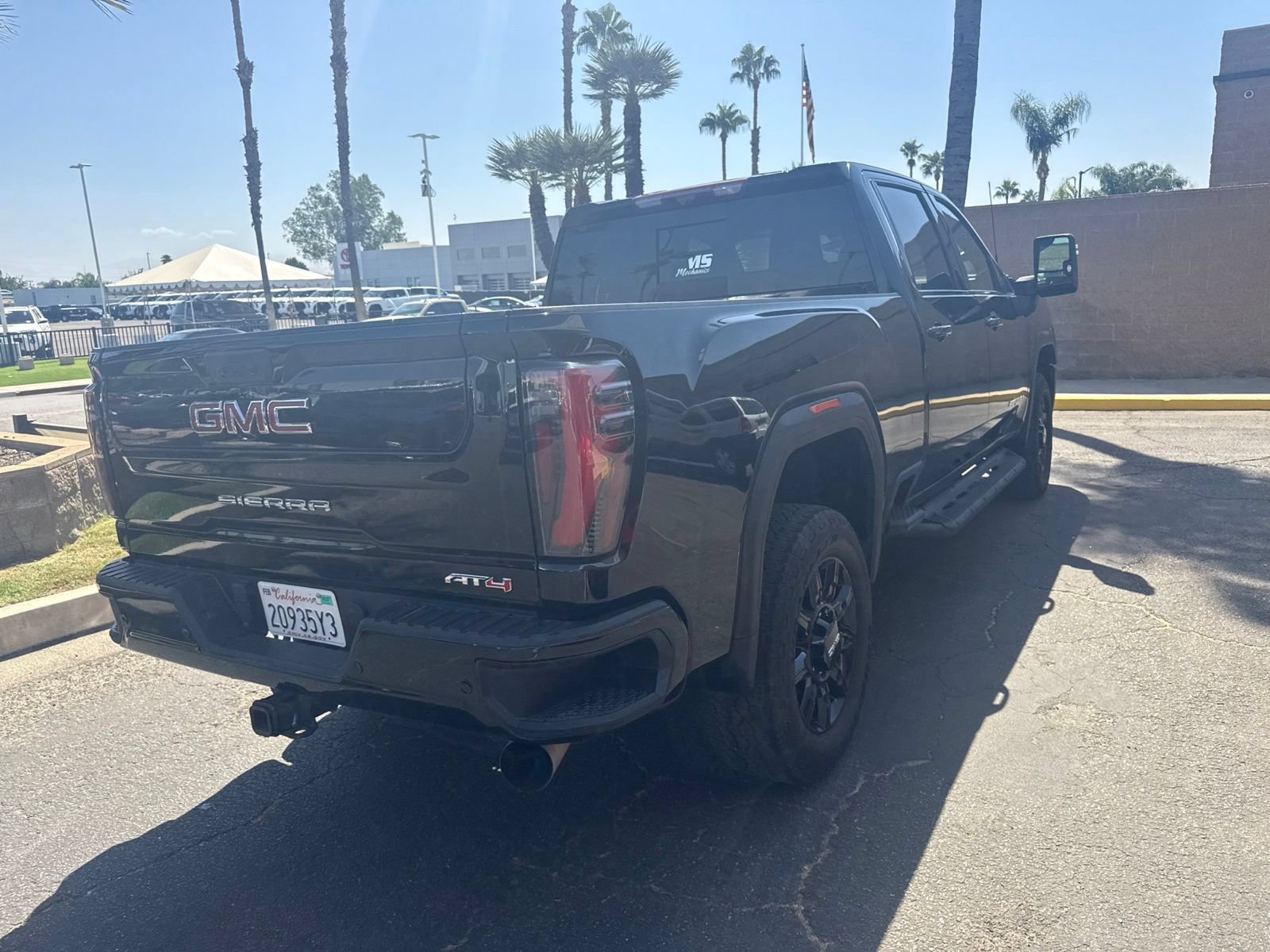 Used 2024 GMC Sierra 2500 AT4 w/ Max Trailering Package AWD/4WD image 16