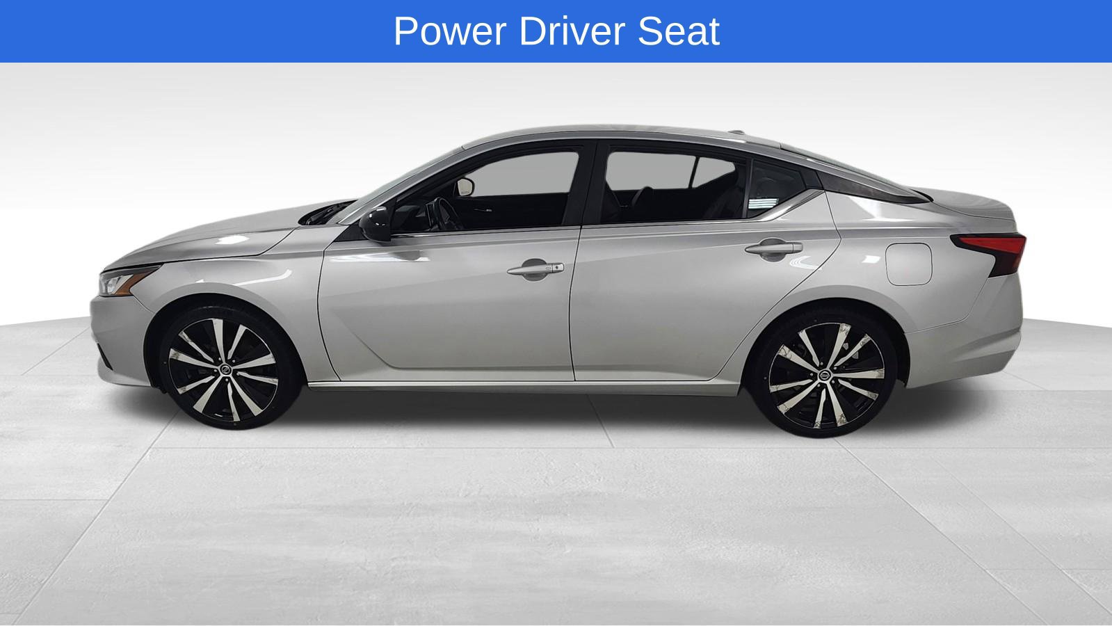 Used 2022 Nissan Altima 2.5 SR FWD image 6
