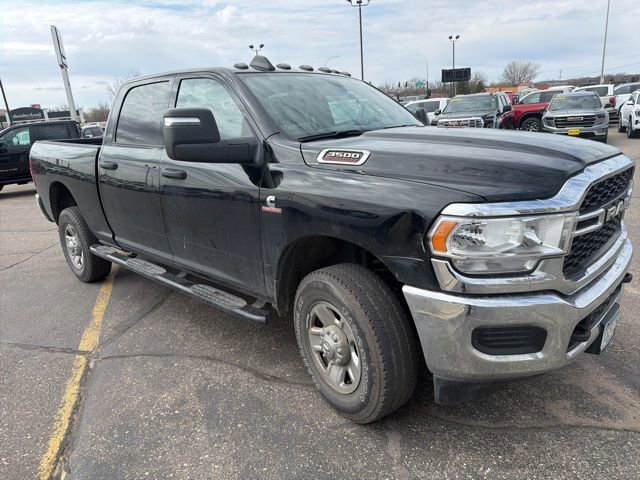 Used 2024 RAM 3500 Tradesman w/ Chrome Appearance Group AWD/4WD image 3
