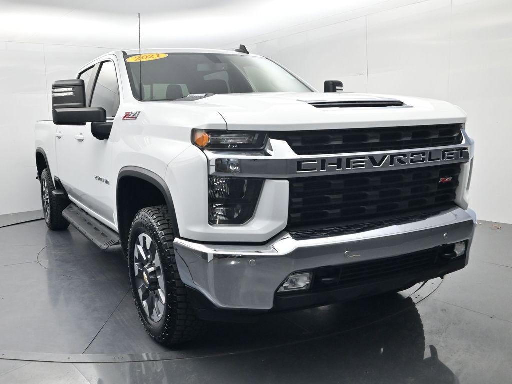 Used 2021 Chevrolet Silverado 2500 LT w/ All Star Edition image 2
