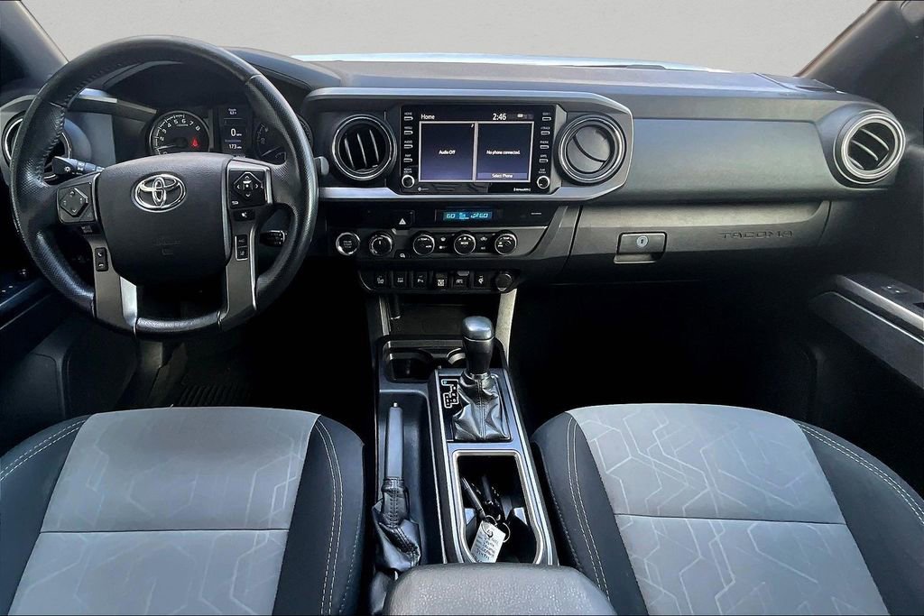 Used 2021 Toyota Tacoma TRD Off-Road w/ Technology Package image 9