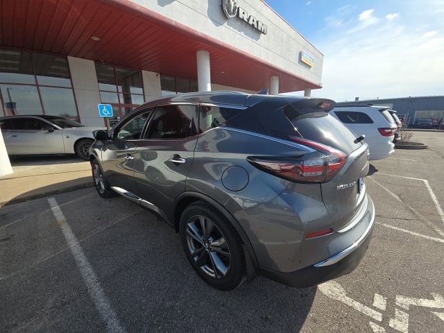 Used 2020 Nissan Murano Platinum image 3
