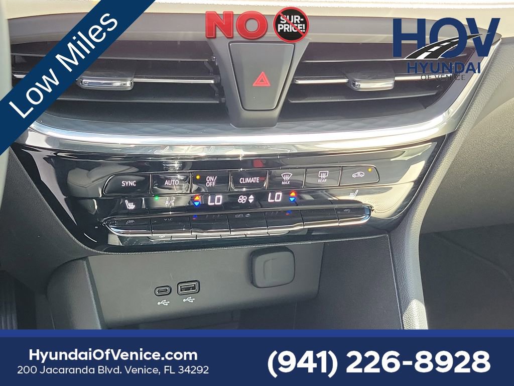 Used 2026 Buick Encore GX Avenir w/ Avenir Technology Package FWD image 36
