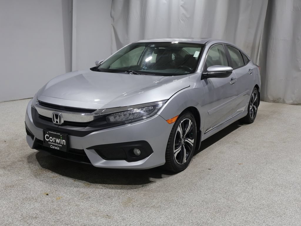Used 2018 Honda Civic Touring image 7