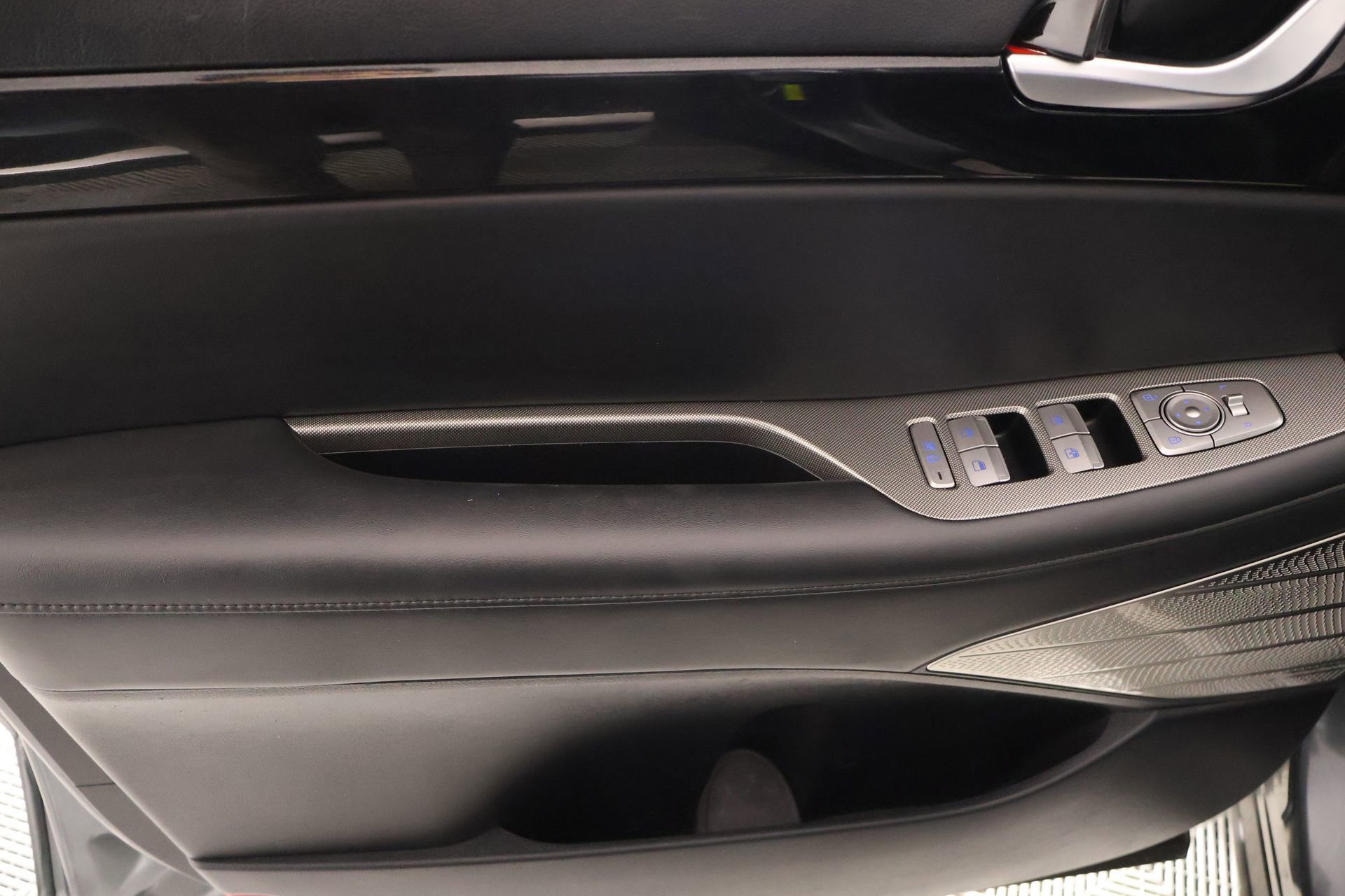 Used 2022 Hyundai Palisade Limited image 18