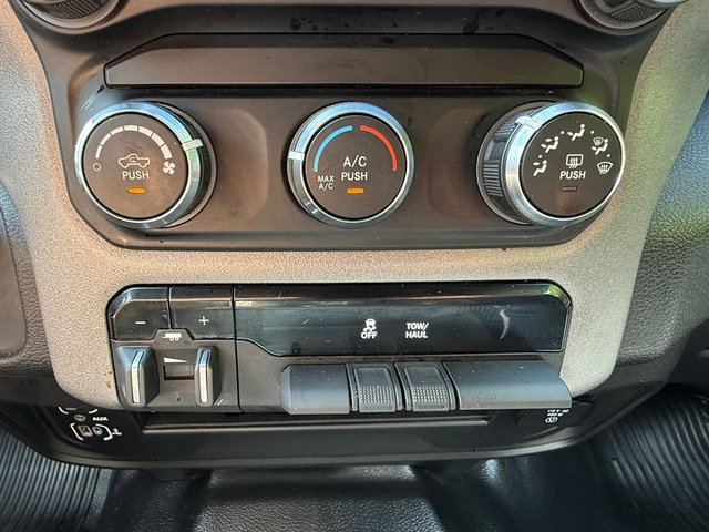 Used 2024 RAM 2500 Tradesman w/ Chrome Appearance Group AWD/4WD image 24