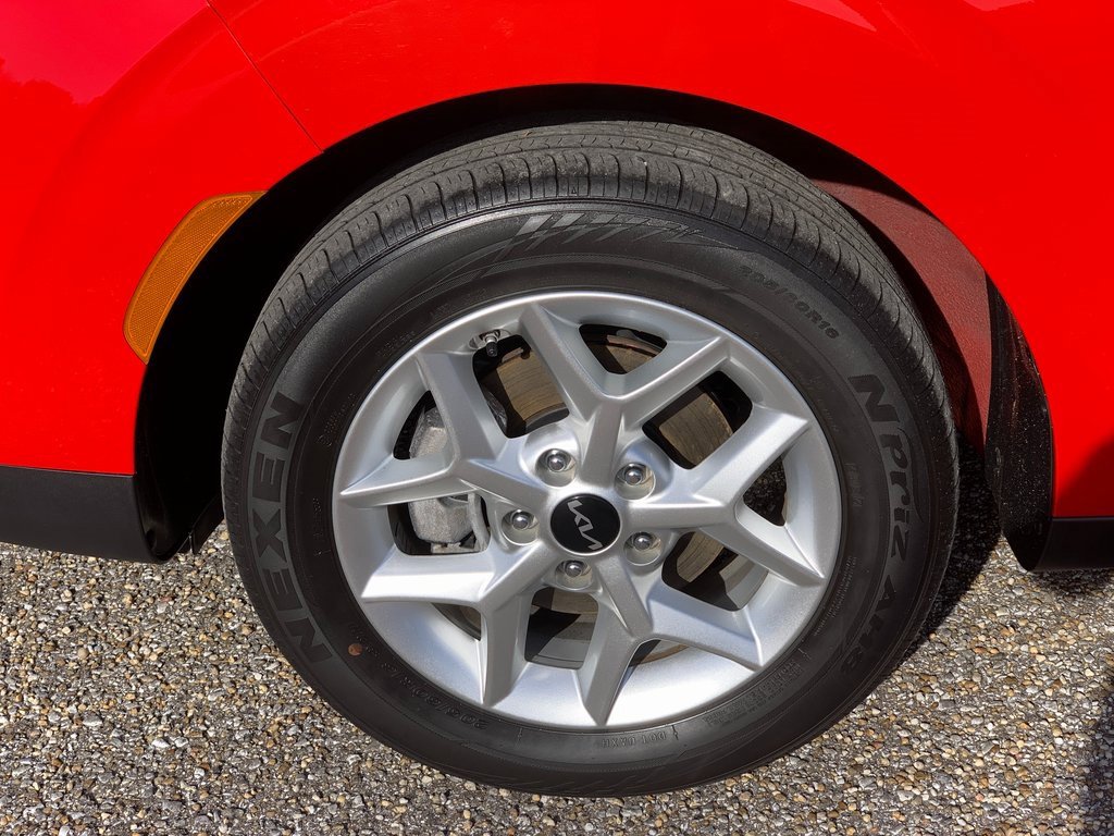 Used 2022 Kia Soul LX w/ Technology Package image 8