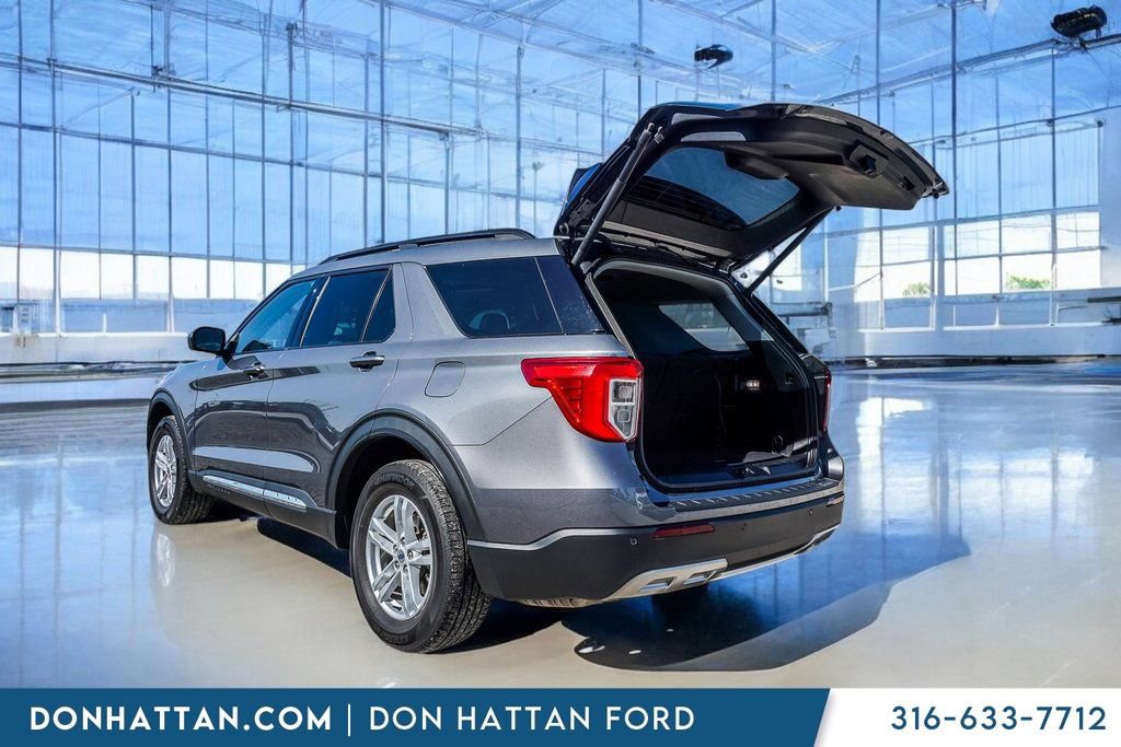 Used 2022 Ford Explorer XLT w/ Equipment Group 202A image 33