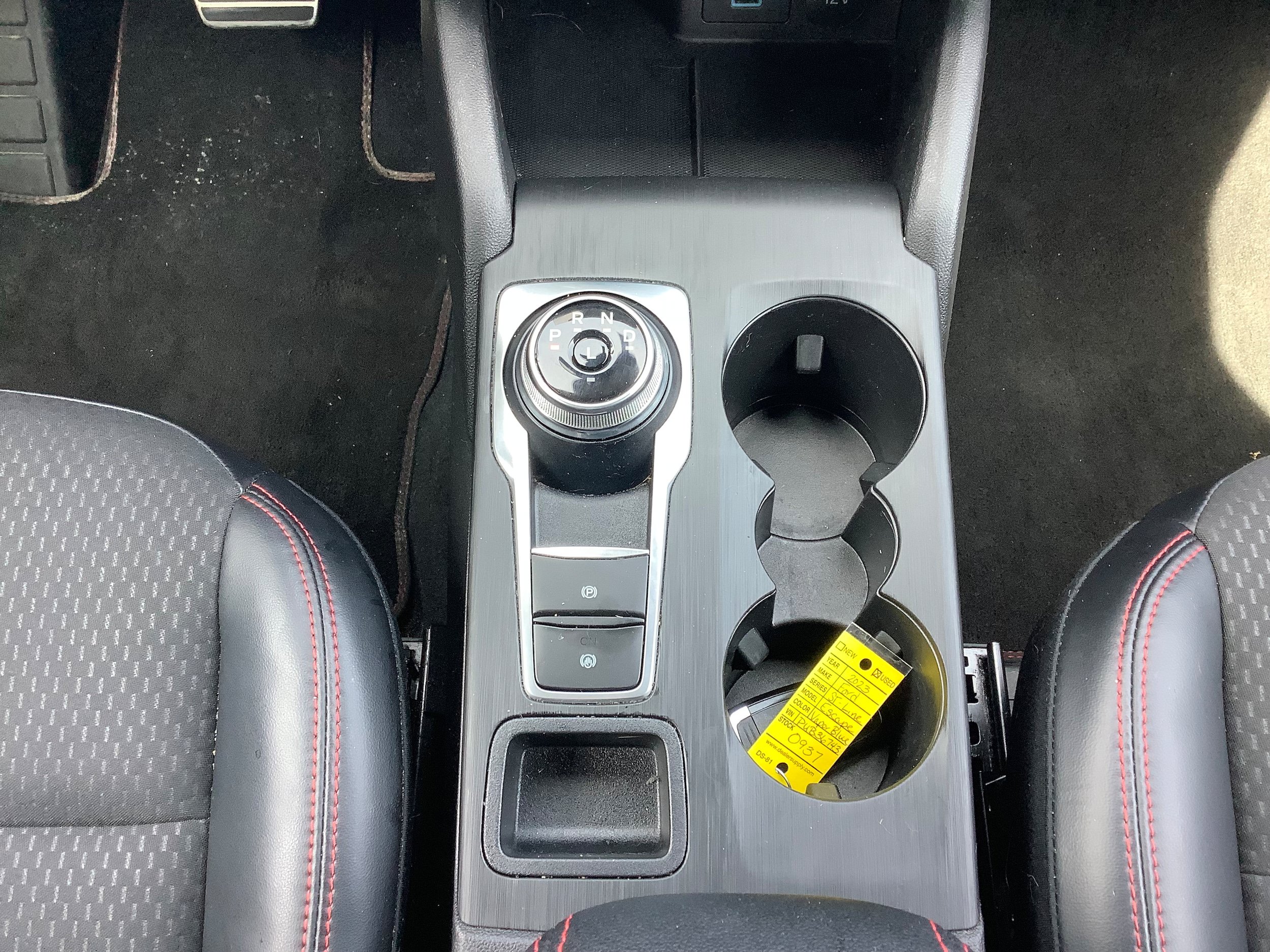 Certified 2023 Ford Escape ST-Line w/ Tech Pack #1 AWD/4WD image 9