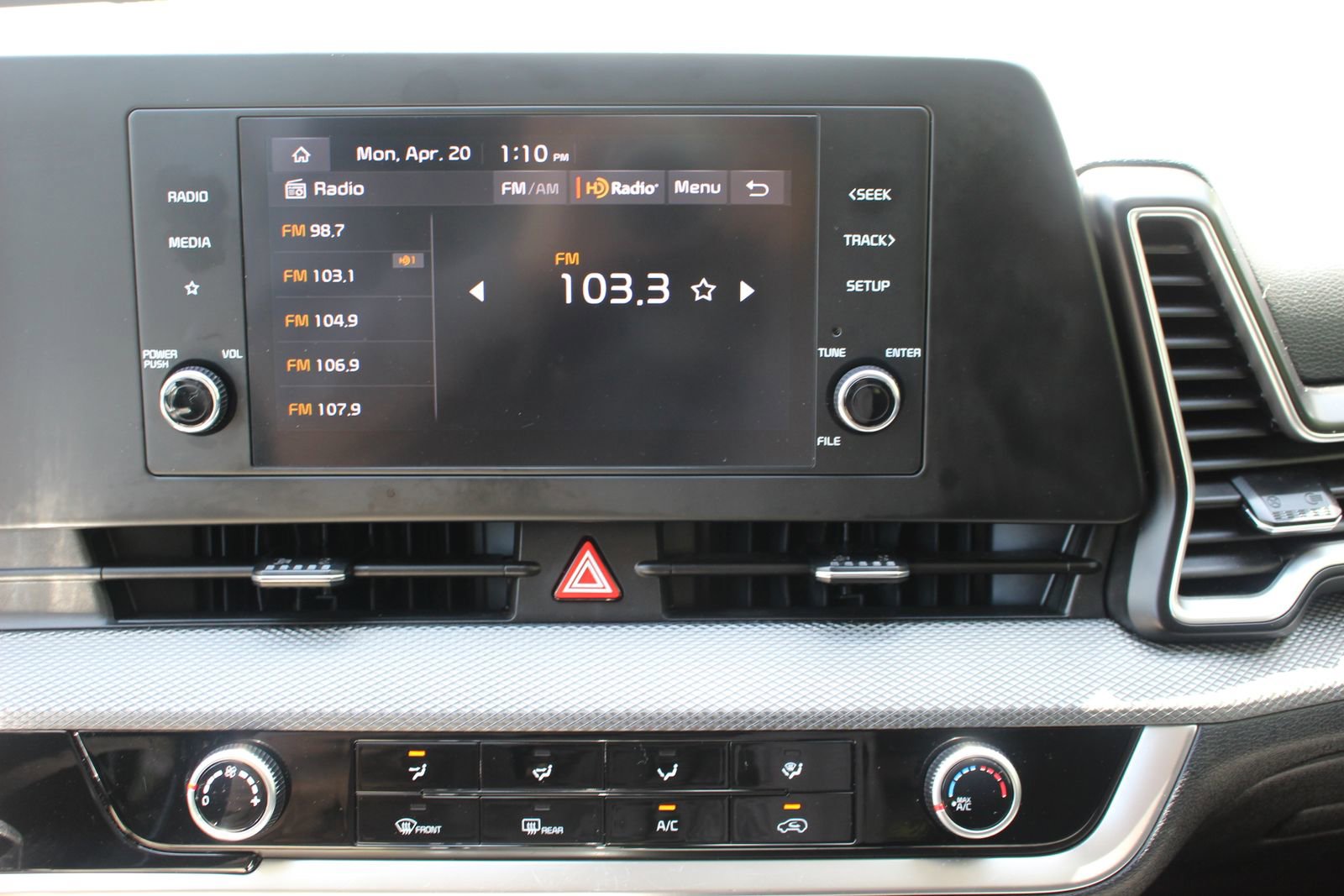 Certified 2023 Kia Sportage LX image 25