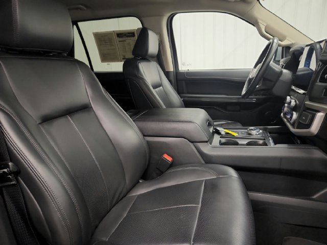Used 2024 Ford Expedition XLT RWD image 20