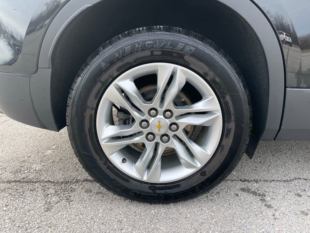 Used 2019 Chevrolet Blazer LT image 11