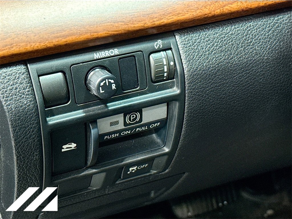 Used 2013 Subaru Outback 2.5i Limited image 10