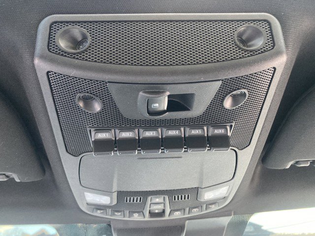 Used 2019 Ford F150 Raptor w/ Equipment Group 802A Luxury image 30