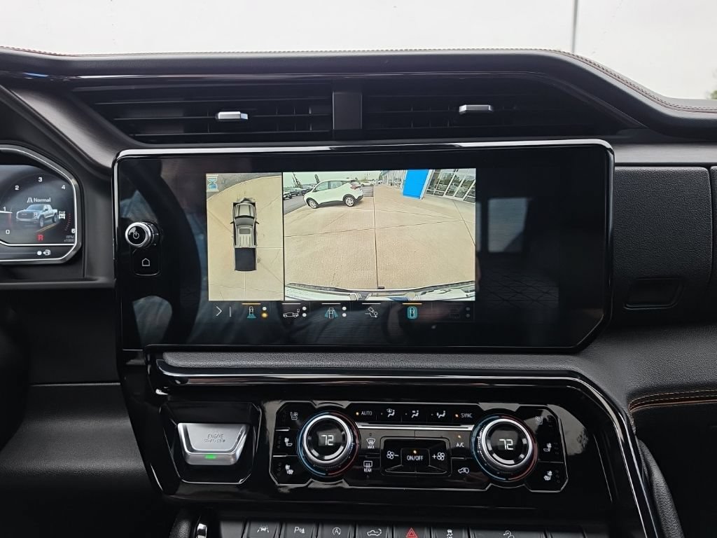 Used 2023 GMC Sierra 1500 AT4 w/ Technology Package AWD/4WD image 14
