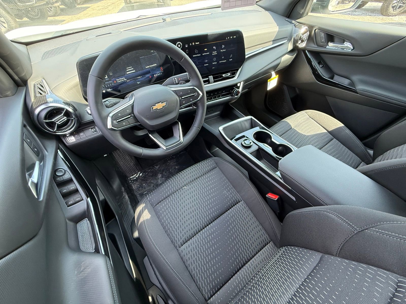 New 2026 Chevrolet Equinox LT FWD image 24