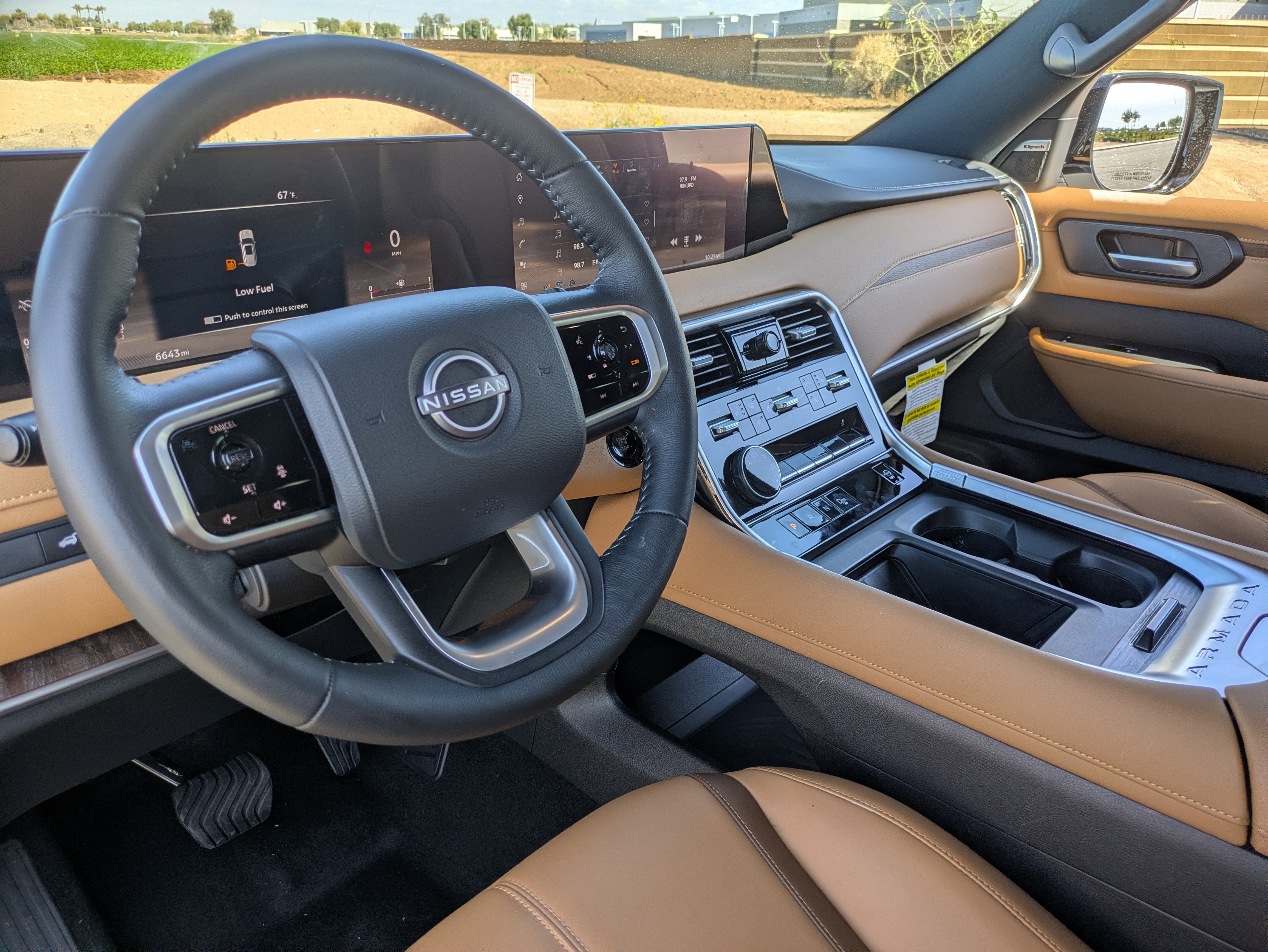 Used 2025 Nissan Armada SL w/ Captain's Chari Seat Package image 21