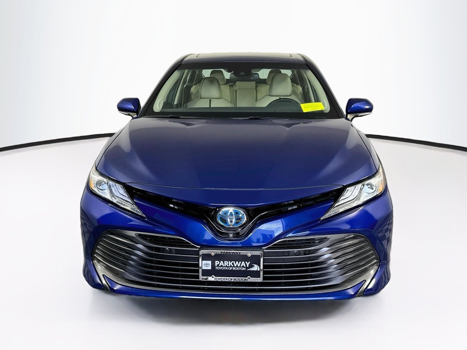 Used 2018 Toyota Camry XLE w/ Audio Package FWD image 2