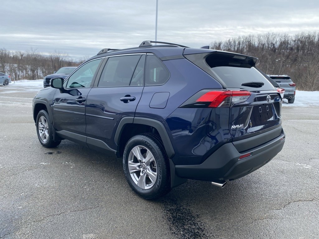Used 2023 Toyota RAV4 XLE image 5