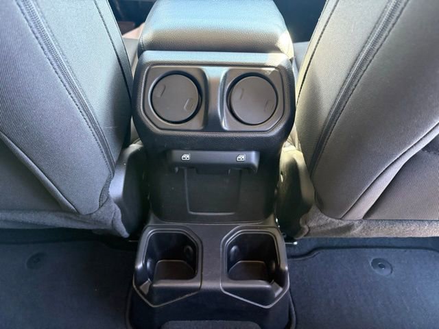 Used 2021 Jeep Wrangler Unlimited Sport image 29