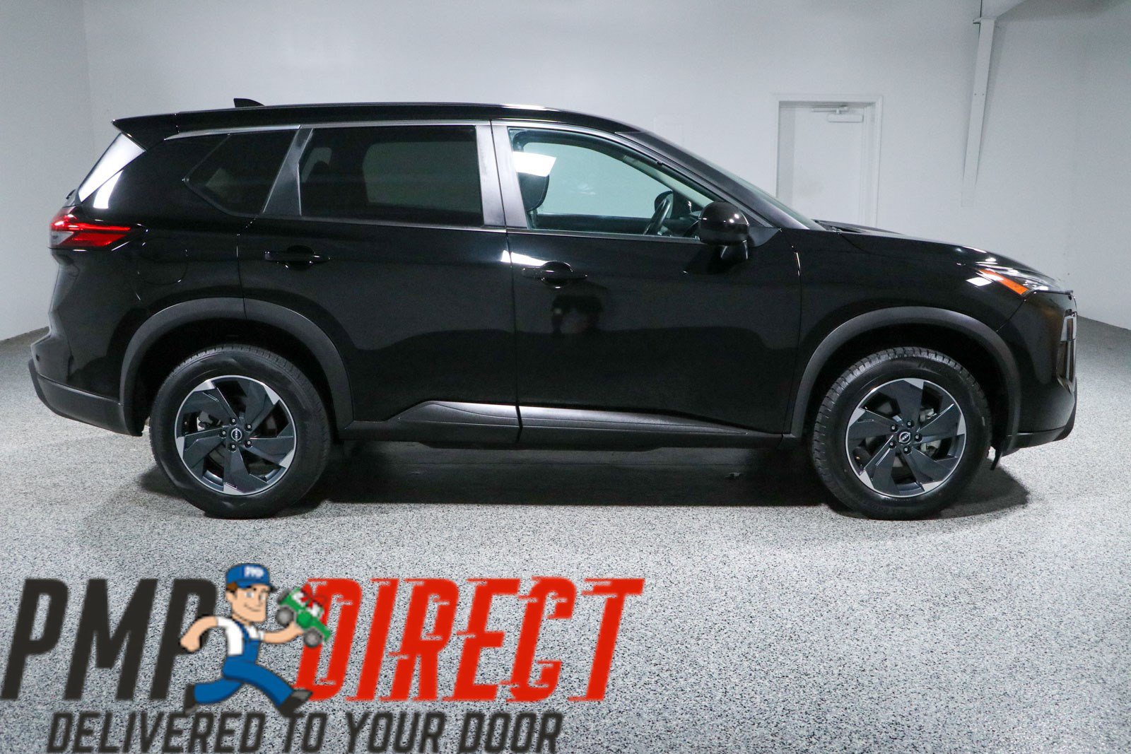 Used 2024 Nissan Rogue SV AWD/4WD image 6