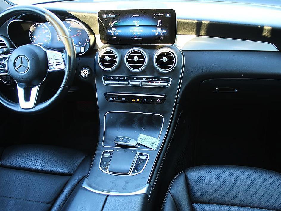 Used 2020 Mercedes-Benz GLC 300 w/ Premium Package image 14