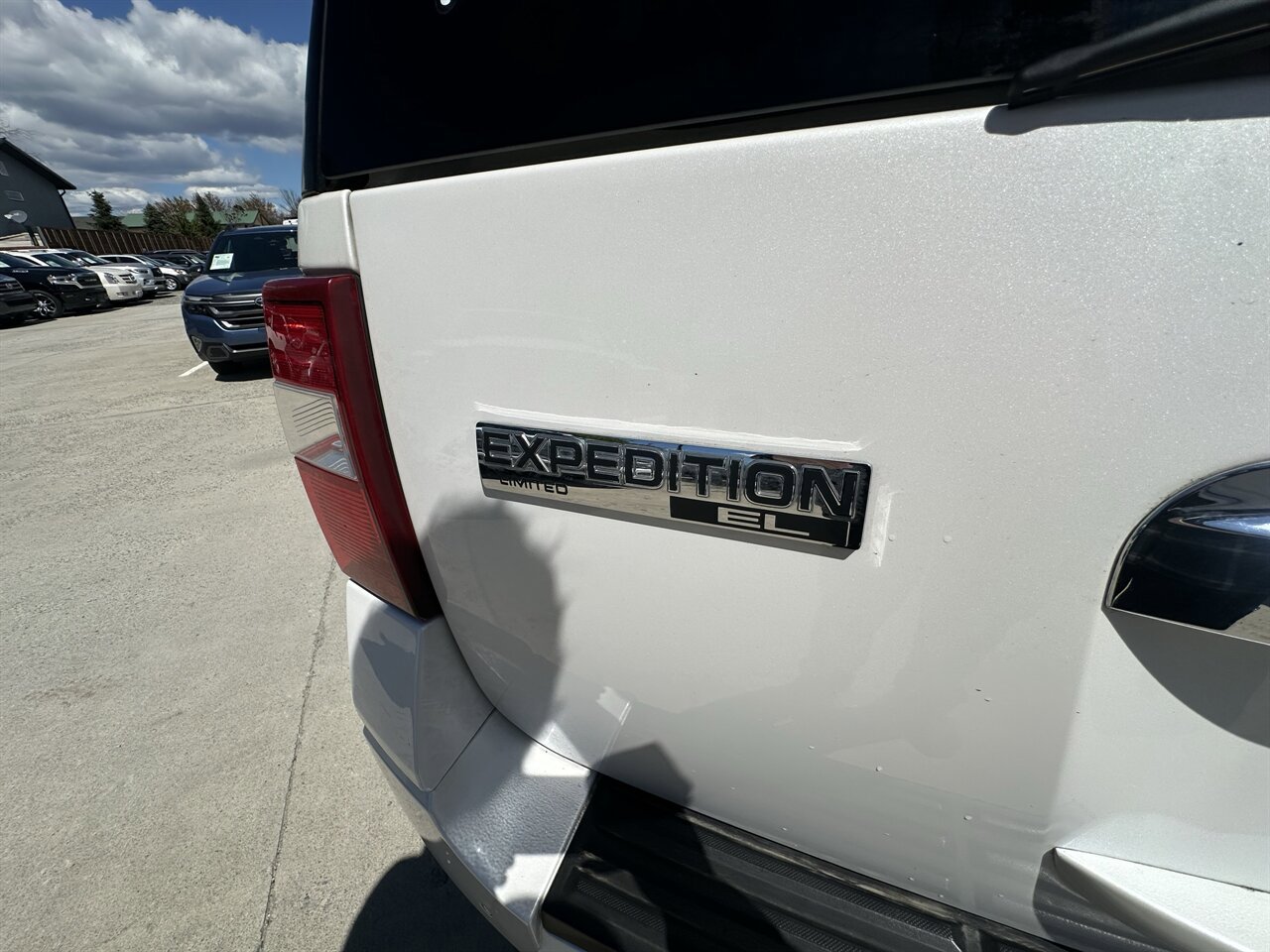 Used 2014 Ford Expedition EL Limited w/ Equipment Group 301A AWD/4WD image 28