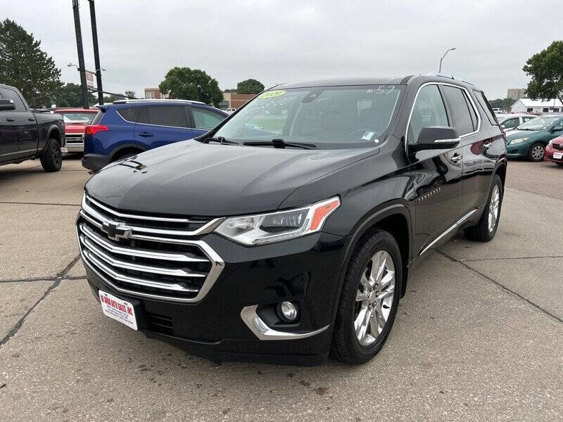 Used 2019 Chevrolet Traverse High Country w/ LPO, Floor Liner Package image 1