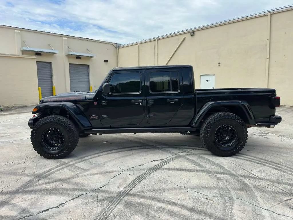 Used 2021 Jeep Gladiator Rubicon AWD/4WD image 8