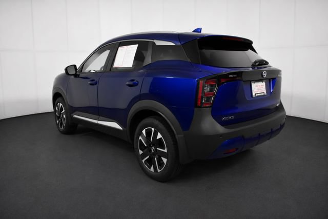 Used 2025 Nissan Kicks SV w/ SV Premium Package AWD/4WD image 6