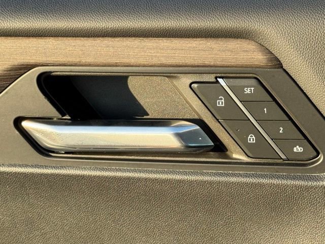 Used 2024 GMC Acadia Denali w/ LPO, Floor Liner Package image 18