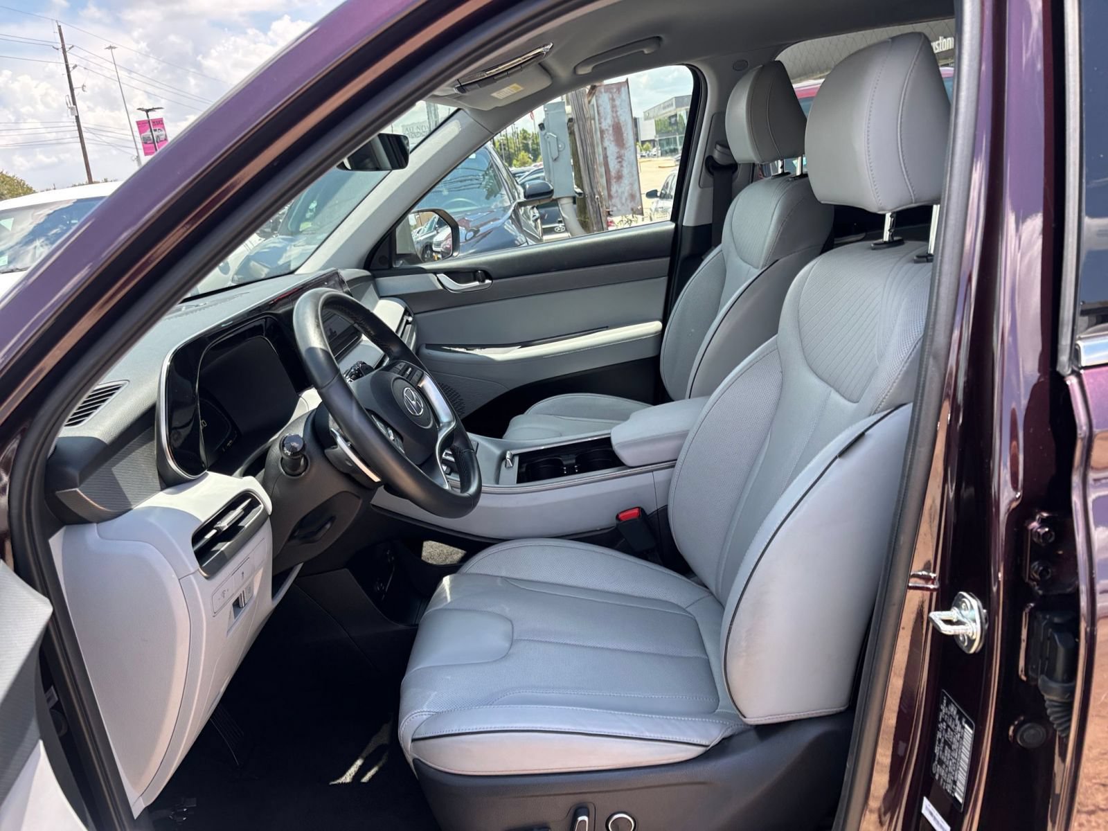 Used 2025 Hyundai Palisade SEL FWD image 30