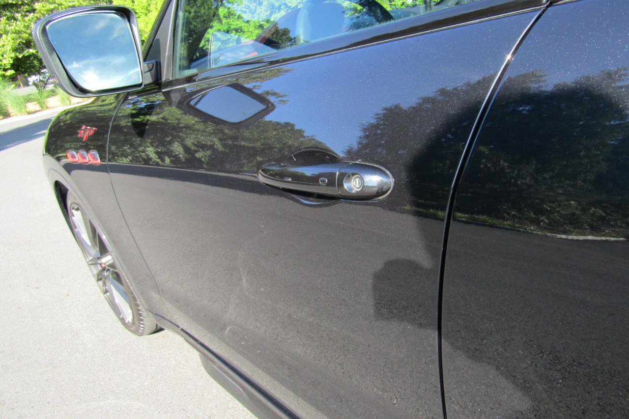 Used 2022 Maserati Levante Trofeo AWD/4WD image 9