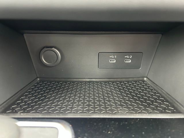 New 2026 Nissan Pathfinder SV image 16