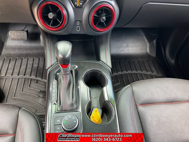 Used 2022 Chevrolet Blazer RS w/ Enhanced Convenience Package AWD/4WD image 17