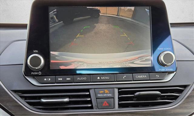 Used 2023 Nissan Altima 2.5 SV image 12