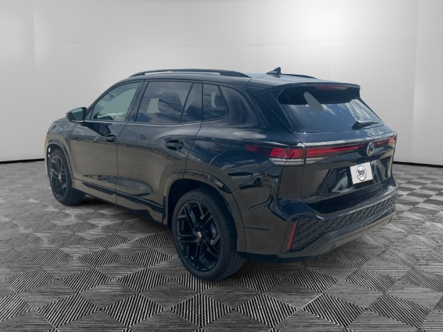 New 2026 Volkswagen Tiguan SE R-Line FWD image 3